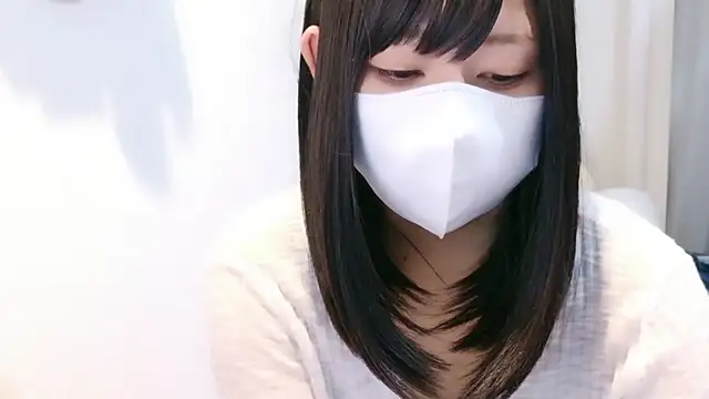 Snapshot of YUTSU_KI chatting on 05-23-26, 04:00 YUTSU KI online show from 05-23-26, 04:00
