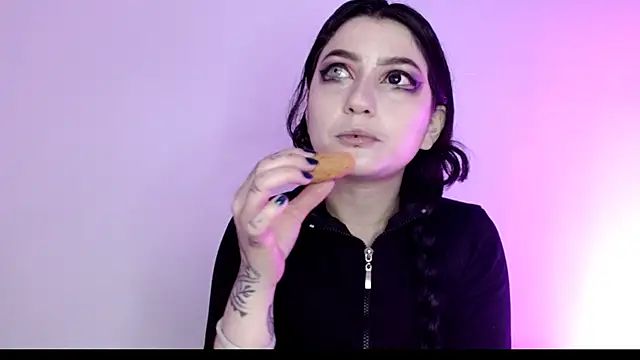 sophy rock online show from 11-29-25, 03:37