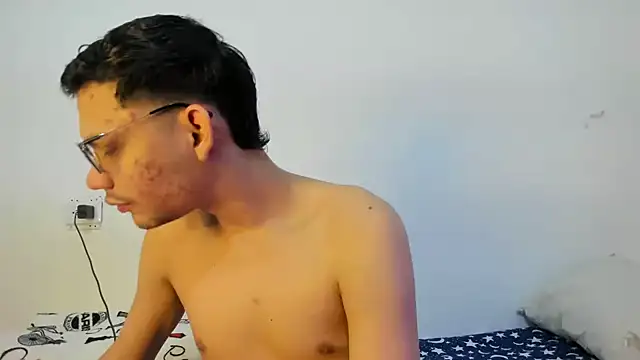 Diego-Monsalve online show from 10-04-25, 10:41