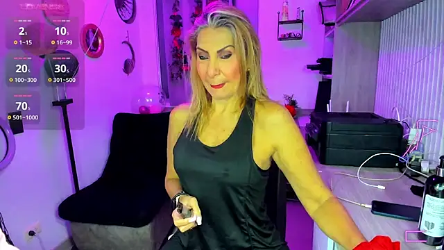  cristal ayala online show from 05-15-26, 12:06
