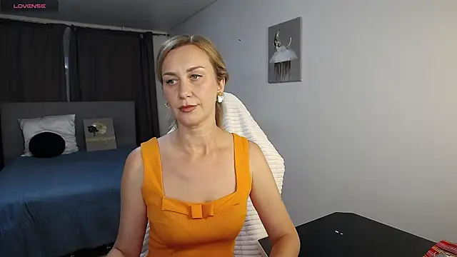 Snapshot of Vanessa_Nowak chatting on 07-01-26, 05:34 Vanessa Nowak online show from 07-01-26, 05:34