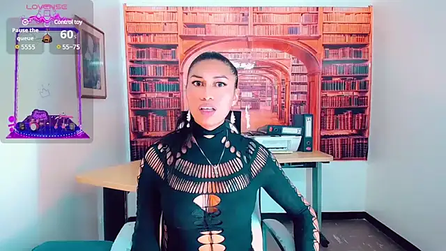 khiara moretti online show from 01-27-25, 07:35