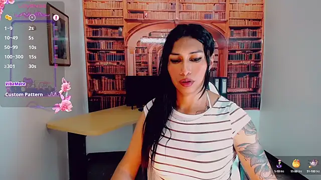 khiara moretti online show from 02-25-25, 10:39