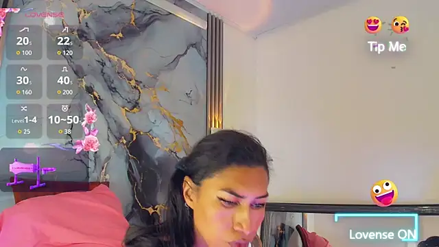 khiara moretti online show from 03-10-26, 11:48