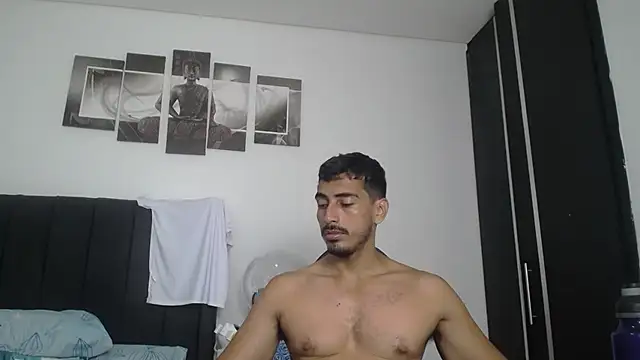 Snapshot of muscle_ares chatting on 03-10-25, 12:37 muscle ares online show from 03-10-25, 12:37