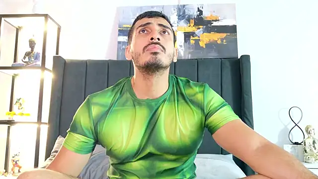 Snapshot of muscle_ares chatting on 05-12-26, 11:24 muscle ares online show from 05-12-26, 11:24