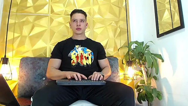 Baxter Dex online show from 12-13-24, 03:49