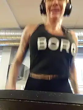 Ninasweden online show from 01-29-25, 09:33