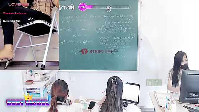 Snapshot of _Math_ chatting on 12-18-24, 06:43 Math online show from 12-18-24, 06:43