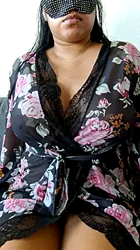 Snapshot of Blzsugar chatting on 11-17-25, 08:36 Blzsugar online show from 11-17-25, 08:36