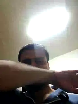 Snapshot of Fucklover011 chatting on 10-18-25, 03:35 Fucklover011 online show from 10-18-25, 03:35