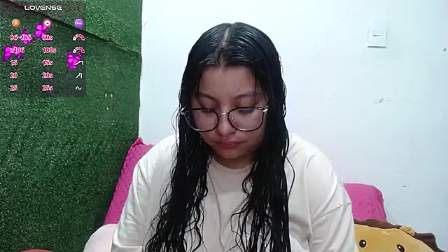 Miaa Smiith1 online show from 11-06-25, 10:05