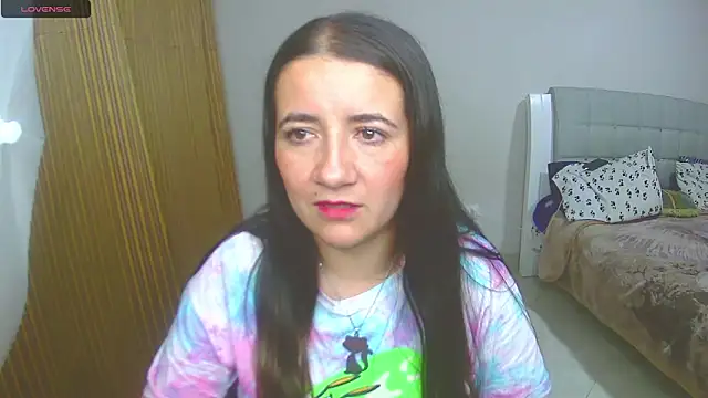 Snapshot of Dayanna_Smitt chatting on 12-28-24, 12:57 Dayanna Smitt online show from 12-28-24, 12:57