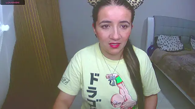 Snapshot of Dayanna_Smitt chatting on 12-29-24, 12:41 Dayanna Smitt online show from 12-29-24, 12:41