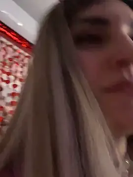 EvelynFrances online show from 02-14-25, 06:51