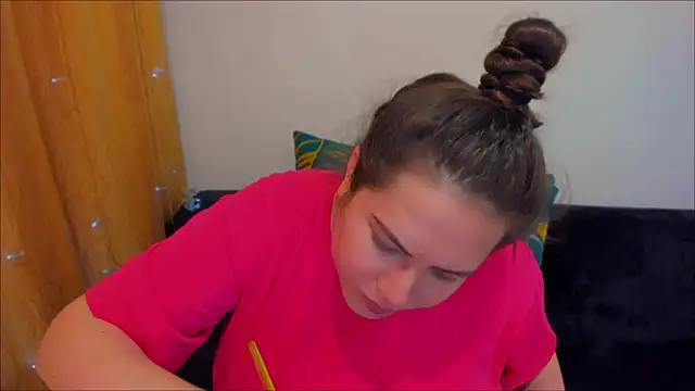 Snapshot of _madalexa_ chatting on 12-14-24, 02:31 madalexa online show from 12-14-24, 02:31