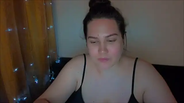 Snapshot of _madalexa_ chatting on 12-21-24, 10:19 madalexa online show from 12-21-24, 10:19