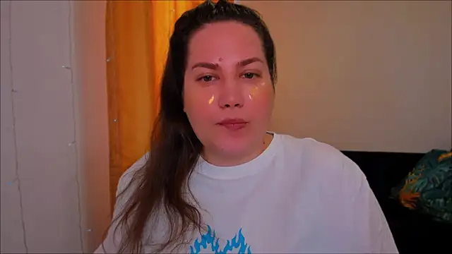 Snapshot of _madalexa_ chatting on 02-08-25, 11:55 madalexa online show from 02-08-25, 11:55