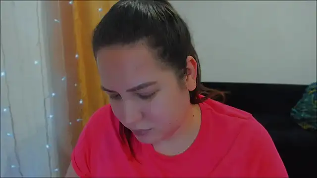 Snapshot of _madalexa_ chatting on 10-17-25, 05:26 madalexa online show from 10-17-25, 05:26