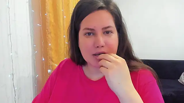 Snapshot of _madalexa_ chatting on 03-12-26, 07:31 madalexa online show from 03-12-26, 07:31