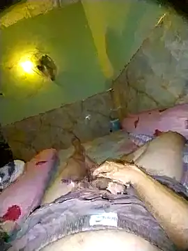 Snapshot of Nguyenthikimthuy chatting on 11-15-25, 12:34 Nguyenthikimthuy online show from 11-15-25, 12:34