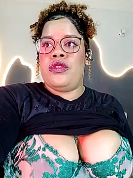 Snapshot of Dirty_sara17 chatting on 03-16-25, 12:45 Dirty sara17 online show from 03-16-25, 12:45