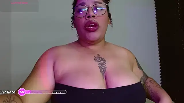 Snapshot of Dirty_sara17 chatting on 09-10-25, 02:00 Dirty sara17 online show from 09-10-25, 02:00