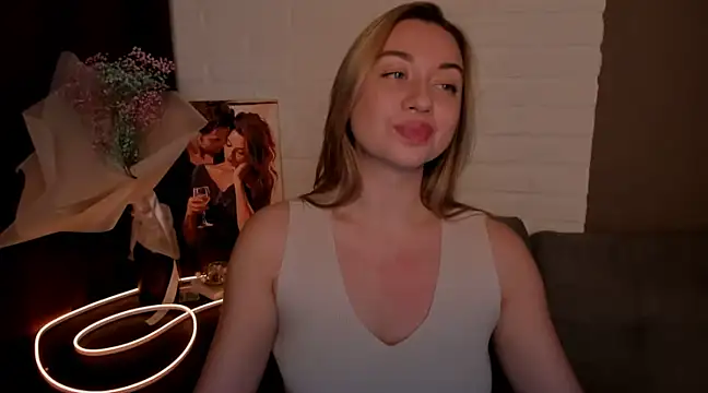 Snapshot of DanielaWisse chatting on 01-16-25, 03:23 DanielaWisse online show from 01-16-25, 03:23