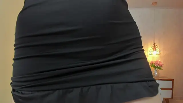 LARSONMIA online show from 10-06-25, 12:46