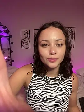 Megan Rodrigo online show from 01-27-25, 01:26