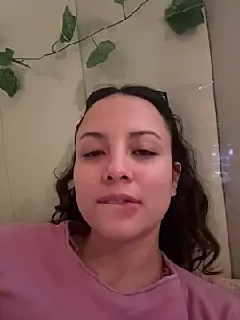 Megan Rodrigo online show from 02-01-26, 01:20