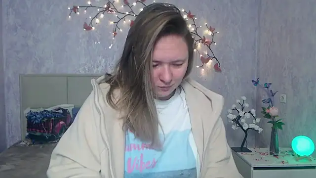 SallyVerda online show from 03-22-26, 06:39