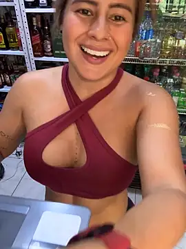 Amber Martins  online show from 02-04-25, 06:49