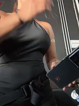 Amber Martins  online show from 02-10-25, 06:24