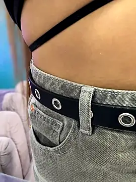 Amber Martins  online show from 09-24-25, 09:40