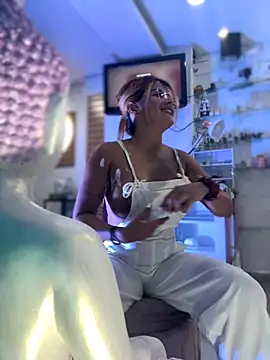 Amber Martins  online show from 09-26-25, 11:42