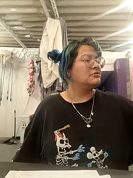 lucky-leah online show from 06-05-26, 03:35