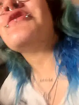 lucky-leah online show from 07-22-26, 03:31