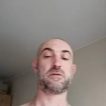 Snapshot of niesmialy39oon chatting on 05-24-26, 06:46 niesmialy39oon online show from 05-24-26, 06:46
