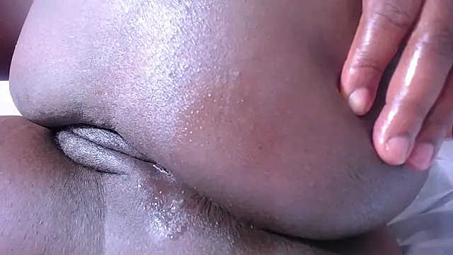 ebonny suggarmommy1 online show from 03-15-25, 09:41