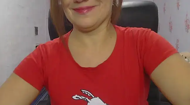 KittyyLaBeauty online show from 01-22-25, 09:21