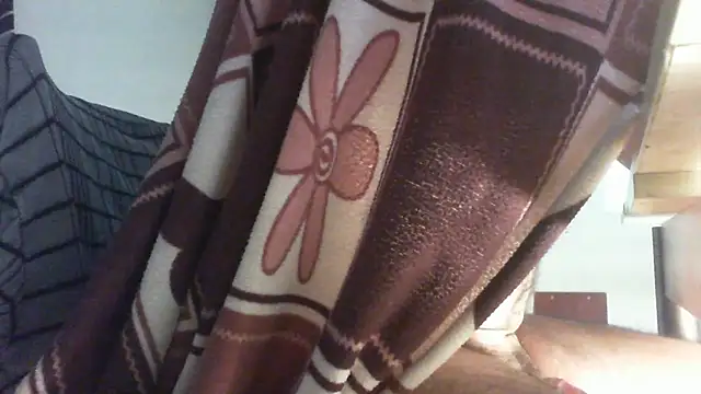 Snapshot of thekeys chatting on 05-03-26, 08:53 thekeys online show from 05-03-26, 08:53