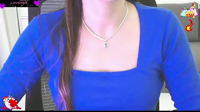 Snapshot of _Blue_Ruubyy_ chatting on 06-08-26, 12:38 Blue Ruubyy online show from 06-08-26, 12:38