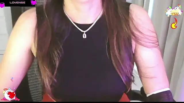 Snapshot of _Blue_Ruubyy_ chatting on 06-12-26, 10:03 Blue Ruubyy online show from 06-12-26, 10:03