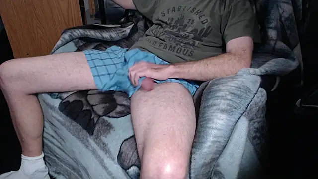 Snapshot of froy4986 chatting on 12-17-24, 05:04 froy4986 online show from 12-17-24, 05:04