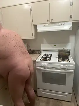 Drummajor online show from 12-17-25, 01:22