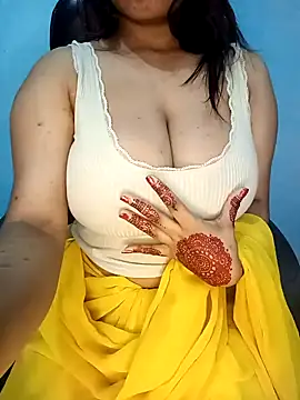 Snapshot of Dayna-36 chatting on 12-22-24, 06:04 Dayna-36 online show from 12-22-24, 06:04