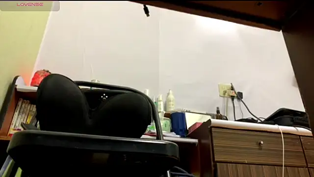 1o4e04 online show from 02-16-25, 04:10