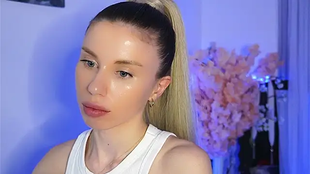 ivyleague  online show from 03-27-26, 06:18