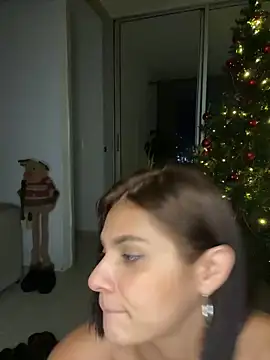 Susi bell online show from 12-04-24, 02:42